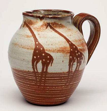 Sandy pitcher giraffe Anne's Pottery