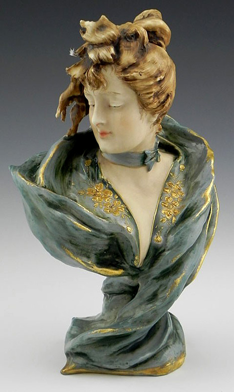 Turn Teplitz Art Nouveau bust