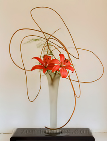  Ikebana art, Japanese flower arrangement, by Baiko - flickr
