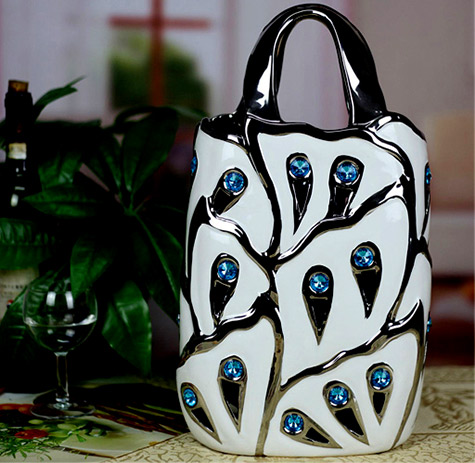 Ceramic handbag 41cm x 23cm
