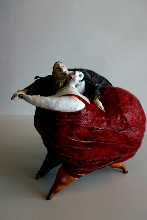 Katya Guseva tango for two dancing figurine