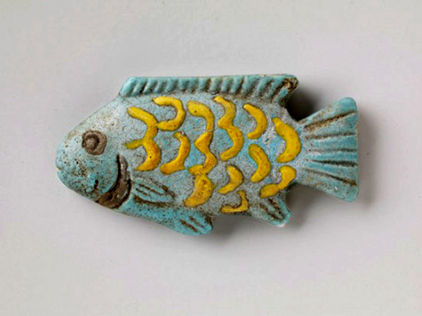 Egyptian,-Fish-Amulet,-around-1391-1335-BCE