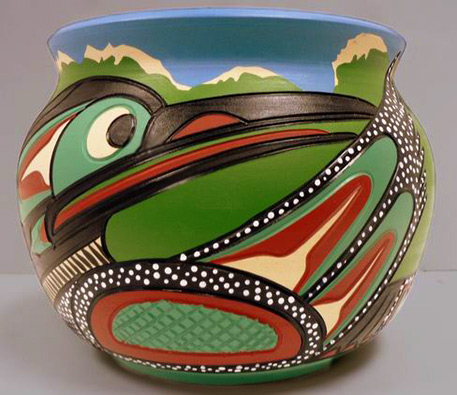 Bird motif - Carved ceramic Loon Bowl - Stewart Jacobs