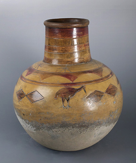 SOUTHERN-AFRICAN-Mulondo-Water-Vessel,-Clay