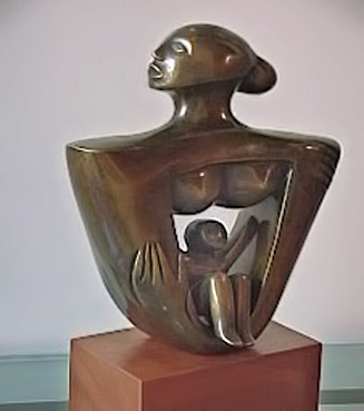 Elizabeth-Catlett-mother and child abstract sculpture