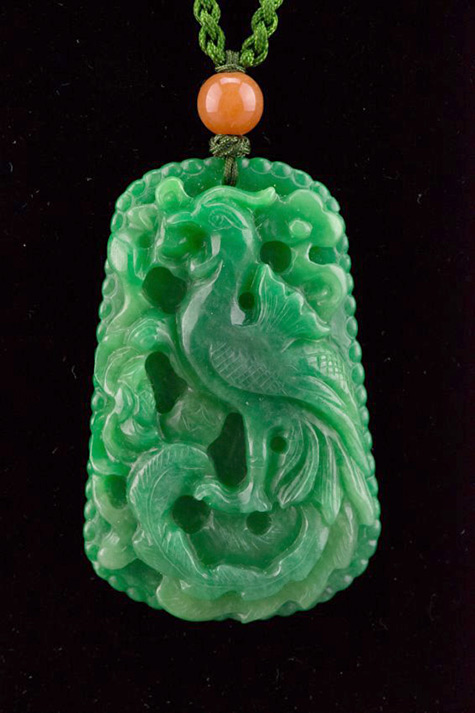 Chinese-Emerald-Green-Jadeite-Phoenix-Pendant