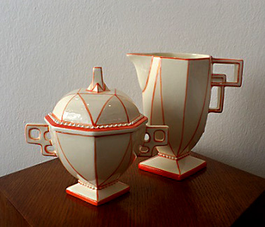 Kubista Replica-of-sugar-bowl-and-milk-jug-from-the-collection-of-Cubist-ceramics-and-furniture-in-Bauer's-Villa-in-Libodřice