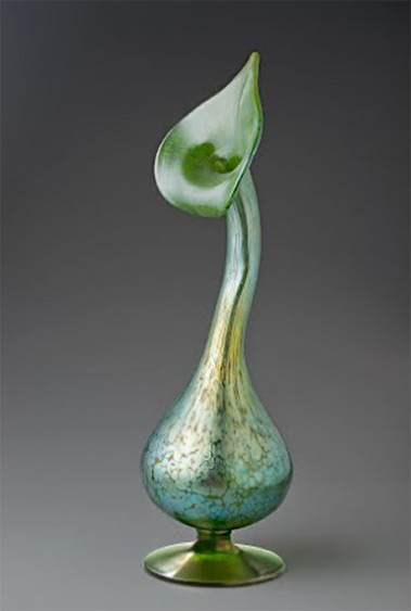 Plant-form-vase---Johann-Lötz-Witwe-Glassworks