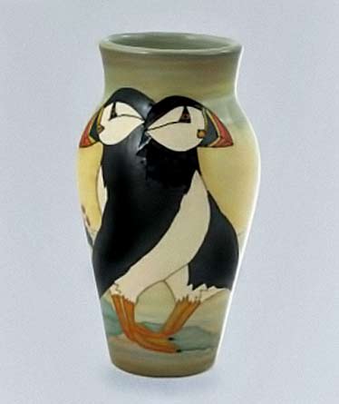 Puffin motif vase, baluster shape by-Sally-Tuffin