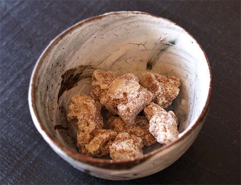 ginger cubes in a bowl - craftai