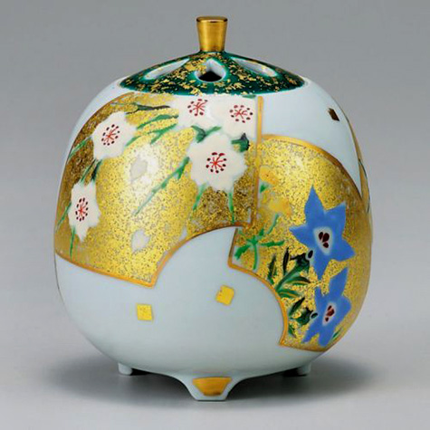 Kutani Porcelain Japanese incense burner-Kinsaiougimen-soka