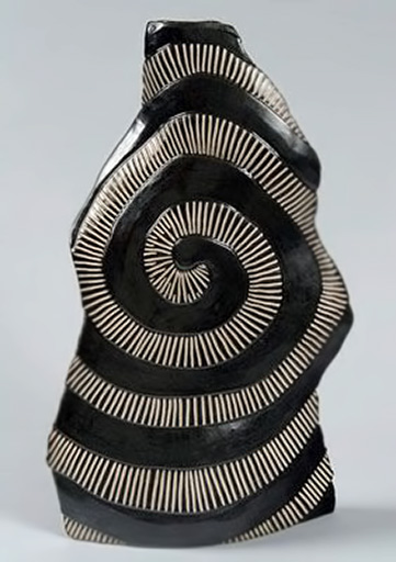 Larry Halvorsen stoneware sculptural vessel