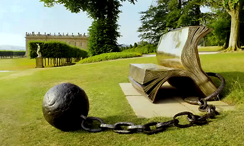 Monumental-Sculpture-at-Chatsworth--Beyond-Limits-2013-Sitting On History 1 by BILL WOODROW-B