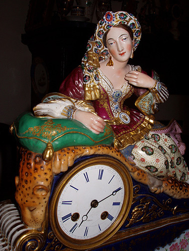 1840's-Jacob-Petit-Old-Paris-porcelain-clock-with-a-Turkish-Sultana-on-animal-pelt