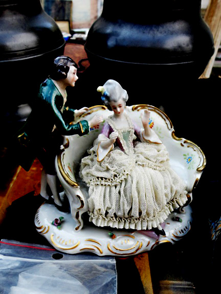 Paris street market figurine