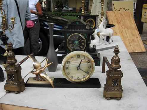 Carpentras flea market art deco clock
