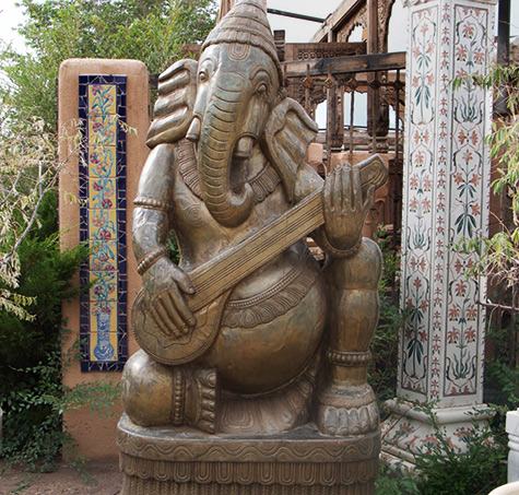 Ganesha street statue