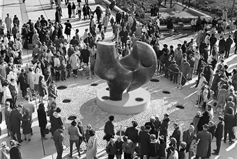 Henry-Moore-sculpture,-The-Archer,-c-October-1966-Toronto