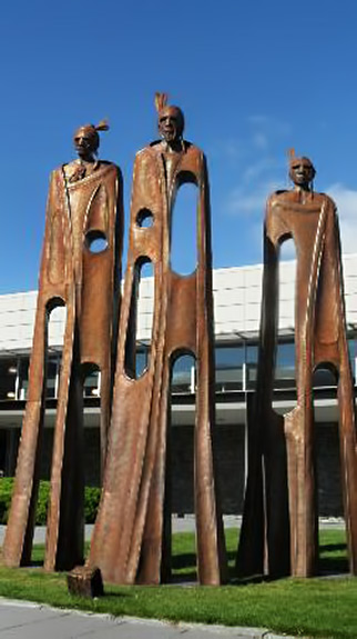 Mark Hill Maori Chiefs sculpture-'Welcome O Visitors From Afar'-Queenstown airport