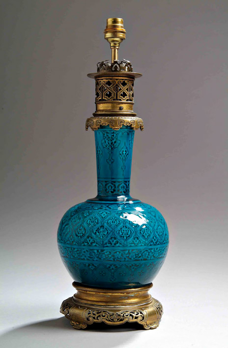 Théodore-Deck-(1823-1891)-oil-lamp