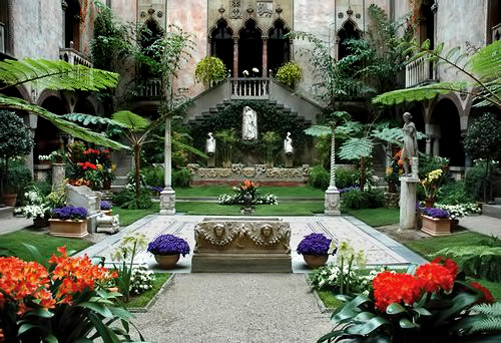 Isabella-Stewart-Gardner-Museum--Courtyard