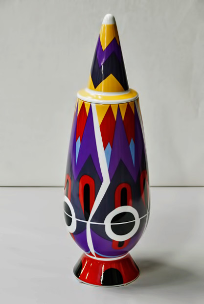 Robert Venturi-,-1925 Manufacture-Alessi,-Crusinallo-1992-White-porcelain-vase-with-polychrome-decoration,