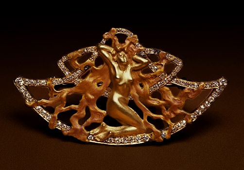 Brooch-with-nude,-René-Lalique-(1860-1945).-ca.-1902