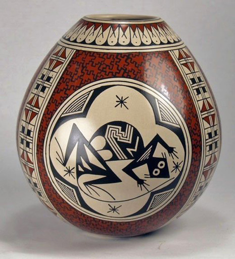 Mata-Ortiz-Pottery-by-Nancy-Heras-de-Martinez