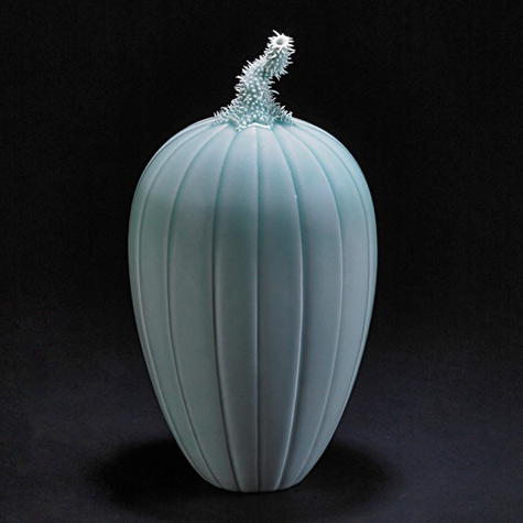 Cliff Lee paste blue ovoid ceramic vessel