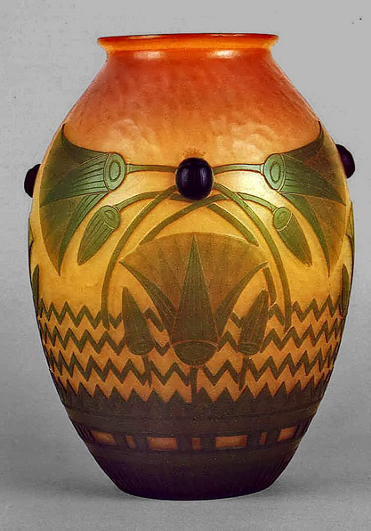 Emile Gallé ovoid Vase Egyptian revival style © 1900 Musee de l'Ecole de Nancy