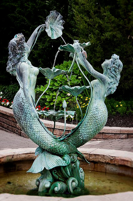 flippinyourfins-tumblr garden mermaid fountain