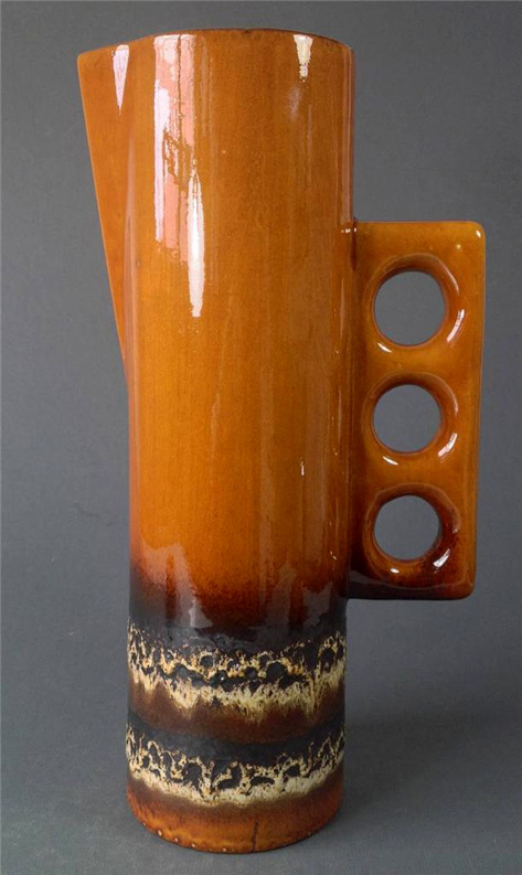 Retro-70s-Gunda-Caramelware-Australian-pottery-vase-ewer-jug
