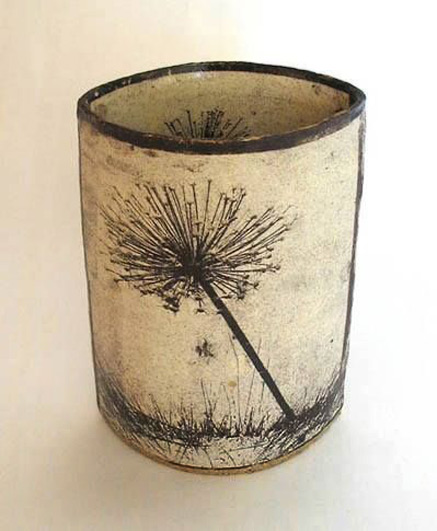 annabel-faraday cramic up with dandelion motif