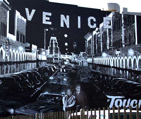 Touch of Venice street mural