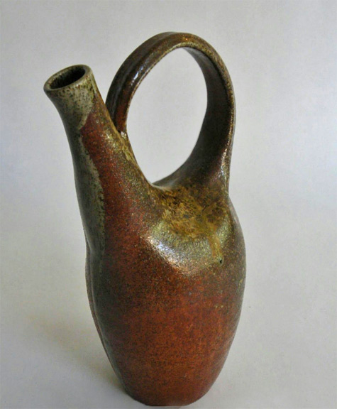 Saskatoonpotterscelebrate40years1A--Matina-Morton-‘Prairie-Flask’-2014-Height-10-inches-Width-6-inches-Stoneware-ood-fired