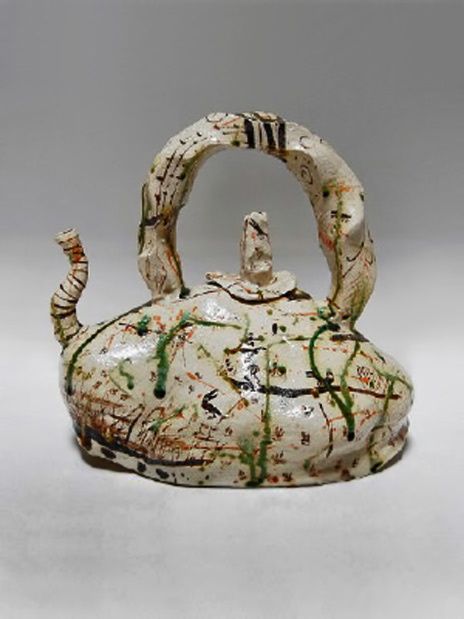 Goro-Suzuki teapot with abstract decoration