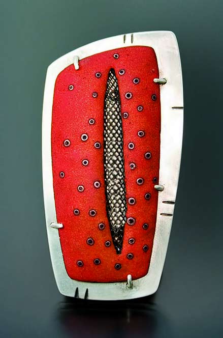 Angela-Gerhard-modern-design-brooch Angela-Gerhard---brooch---contemporary enamel
