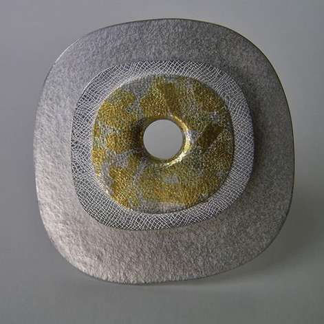 layered-brooch-Jessica-Briggs Layered-Brooch---Contemporary-Brooches-by-contemporary-jewellery-designer-Jessica-Briggs