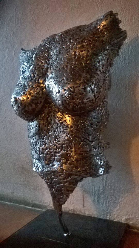 Pascal-Hollemaert metal sculptural bust