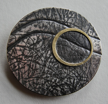 designer-Dot-Sim-Watery-Deep-Brooch Watery-Deep-Brooch-Oxidised---Contemporary-Brooches-by-contemporary-jewellery-designer-Dot-Sim