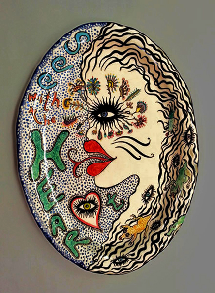 See-with-the-heart---plate,-earthenware-with-glazes-and-enamels - Jenny Orchard