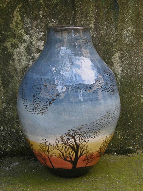 Virginia_Hottinger landscape bulbous vase