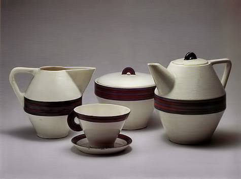 Helena-Johnová,-ceramic-coffee-service,-1928