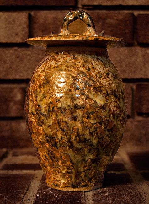 Pot-166b Jean-Marc Fontaine - lidded ceramic jar