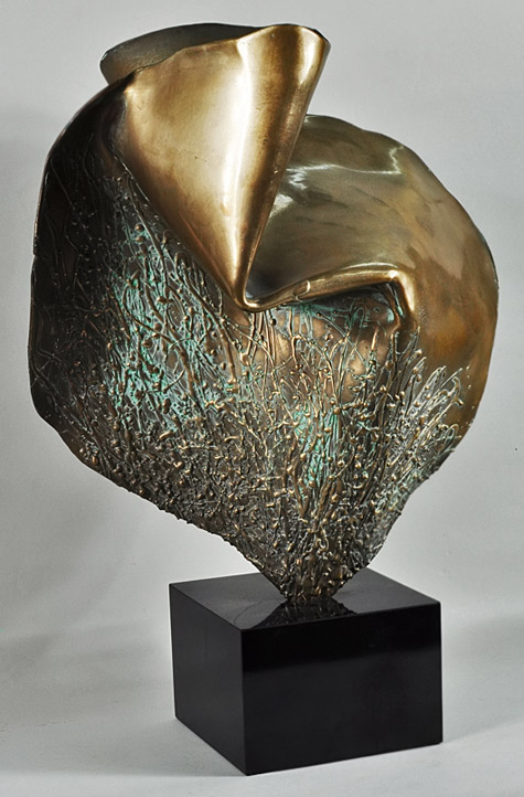Rubino-abstract-bronze-sculpture.-Price-realized-$819.-Woodbury-Auction-image