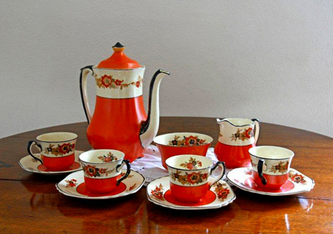 Wedgewood-Coffee-Set--floral motifs on red and white porcelain