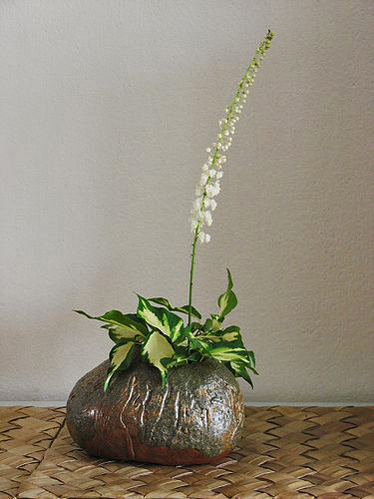 Ikebana arrangement-by-jajasavage-on-Flickr