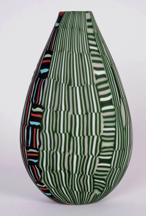 Vetro-Mosaico-by-Scott-Benefield patterned vessel