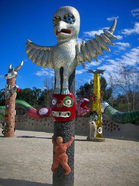 Totems at Queen Califia's magical circle mosaic sculptures - Niki de Saint Phalle