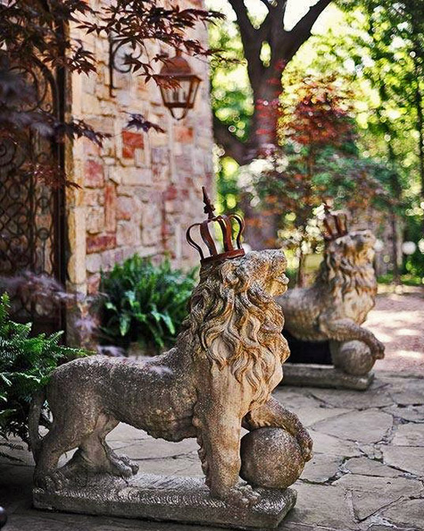 lion-statuary - crowned guardian lion statues